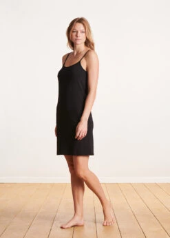 Sous-robe Noire
