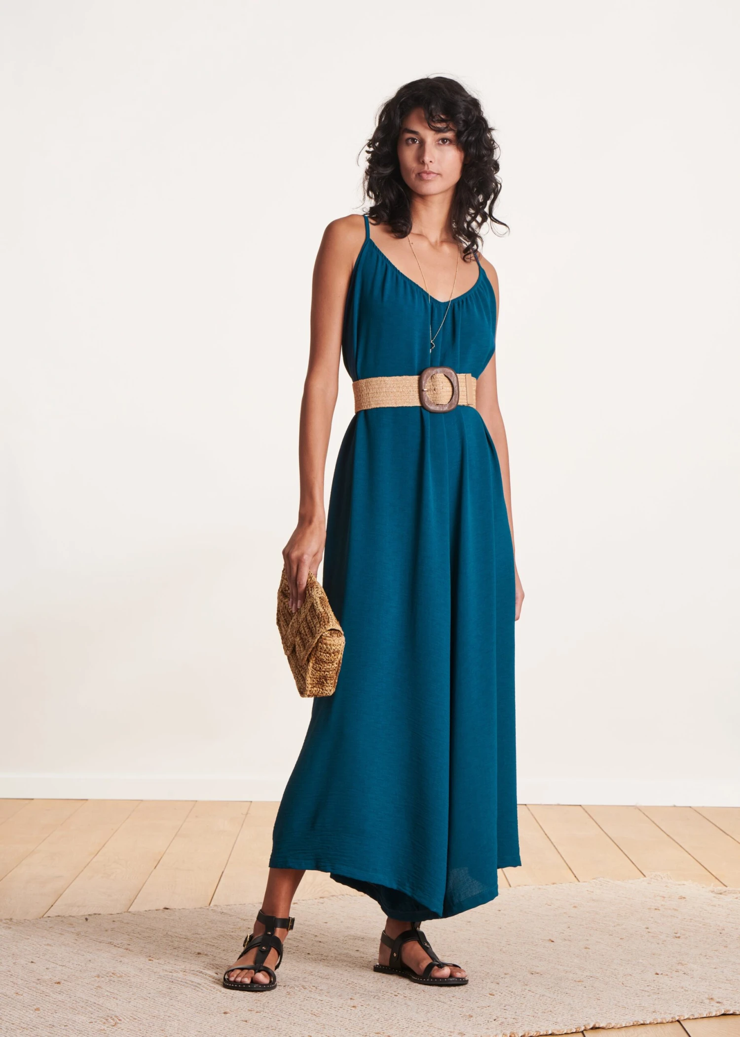 Combinaison Ample à Bretelles Bleu Pétrole 4 Combinaison Ample à Bretelles Bleu Pétrole – Image 2