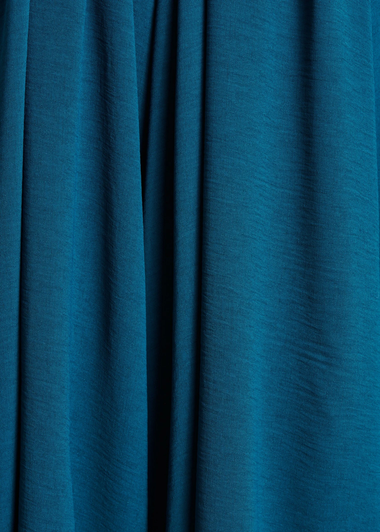 Combinaison Ample à Bretelles Bleu Pétrole 6 Combinaison Ample à Bretelles Bleu Pétrole – Image 4