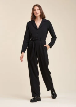 Combinaison Pantalon Noire Col Tailleur -Vêtements Soldes Magasin FG CO TAGUS G 700 c d7bd695d 71e8 44d5 aed6 2b8e4ac0c68f