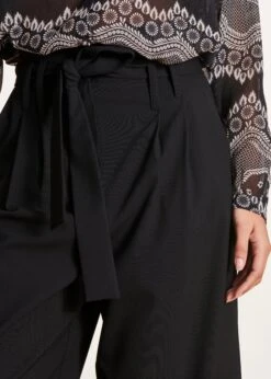 Pantalon Large Noir Taille Haute Avec Ceinture à Nouer 12 Pantalon Large Noir Taille Haute Avec Ceinture à Nouer -Vêtements Soldes Magasin FG PA BARTOLI N 700 6