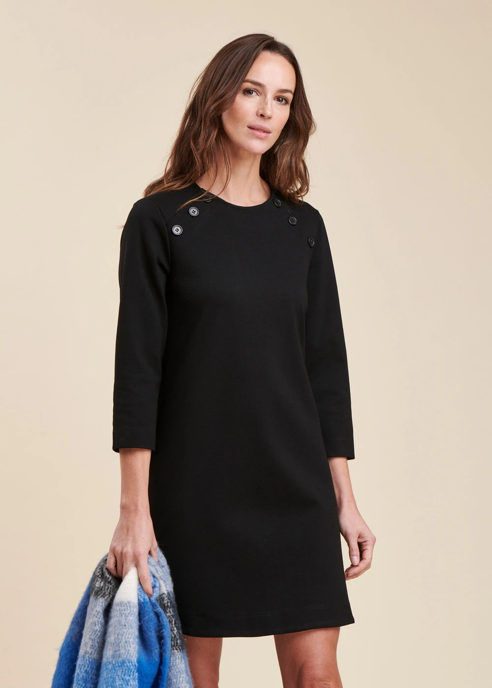 Robe Noire Courte En Jersey Milano 8 Robe Noire Courte En Jersey Milano – Image 6