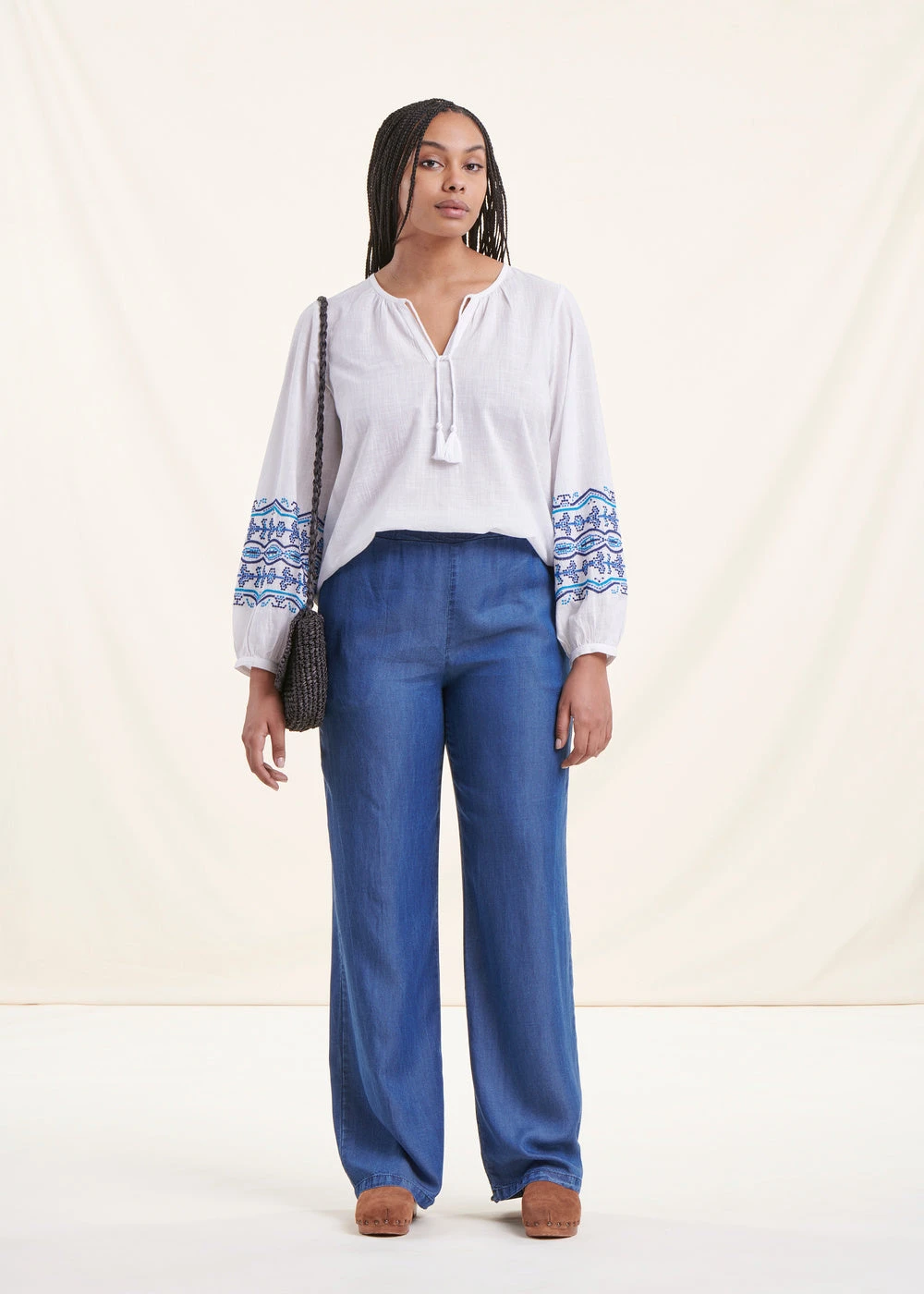 Pantalon Fluide Bleu Denim En Lyocell 8 Pantalon Fluide Bleu Denim En Lyocell – Image 6