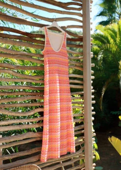 Robe Longue En Crochet Multicolore Orange Sans Manches -Vêtements Soldes Magasin FH RO VANDANA M 1540 0 07e0ad43 4adb 47f2 ba03 a568e97c52ff