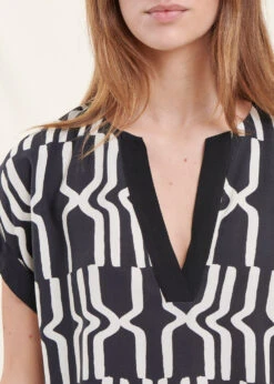 Top Manches Courtes à Imprimé Graphique Noir Et Blanc -Vêtements Soldes Magasin FH TO VIGOA G 120 6