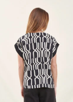 Top Manches Courtes à Imprimé Graphique Noir Et Blanc -Vêtements Soldes Magasin FH TO VIGOA G 120 b