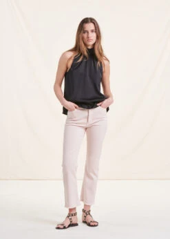 Top Noir En Satin Sans Manches Col Montant 13 Top Noir En Satin Sans Manches Col Montant -Vêtements Soldes Magasin FH TO VLUMA R 700 c