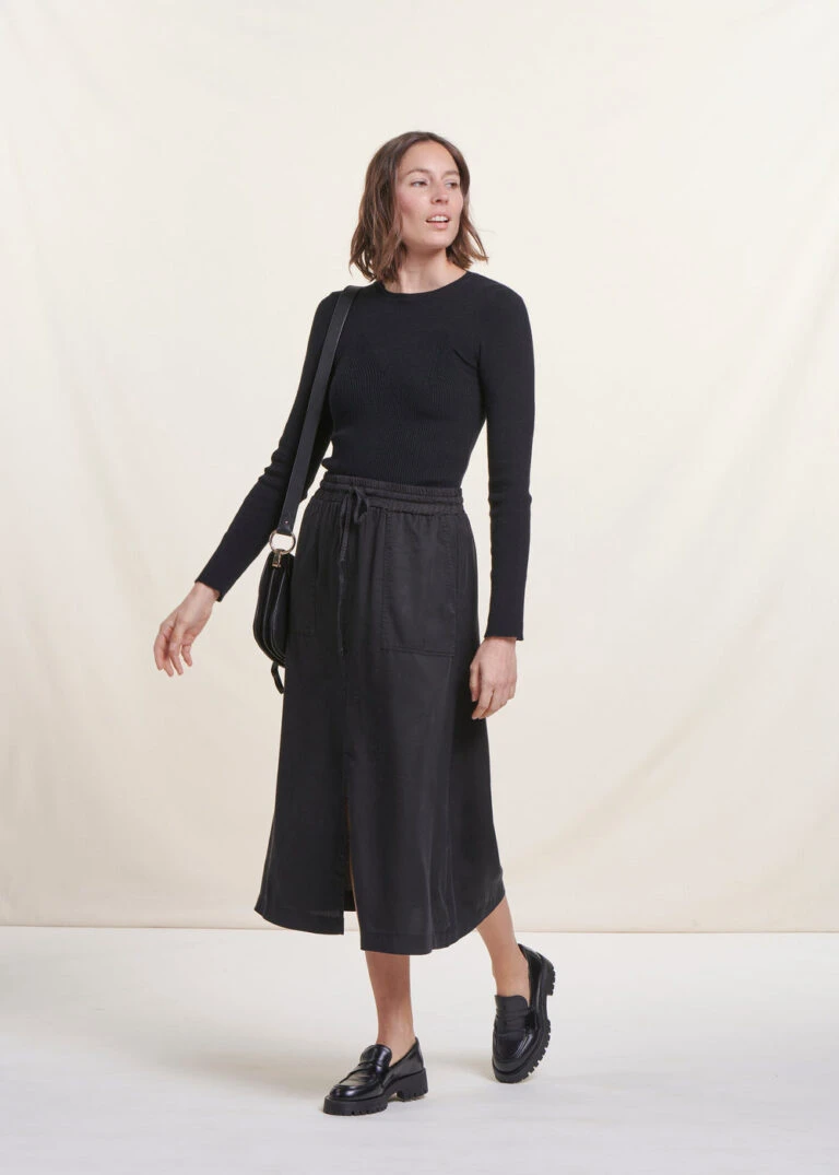 Vêtements Soldes Magasin 55 Vêtements Soldes Magasin -Vêtements Soldes Magasin FH JU VAMILA 700 1 768x1075 1